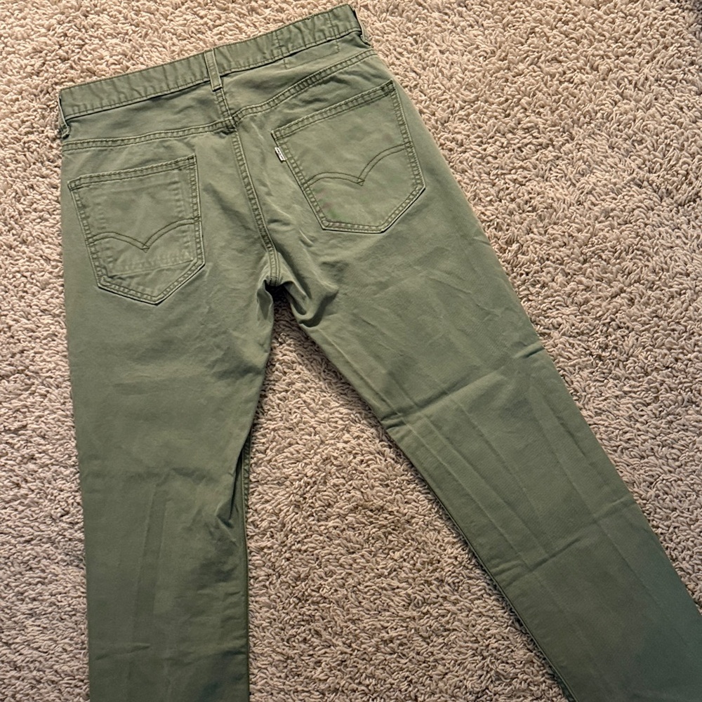 Levi's Olive Green Chino Pants 32 x 32